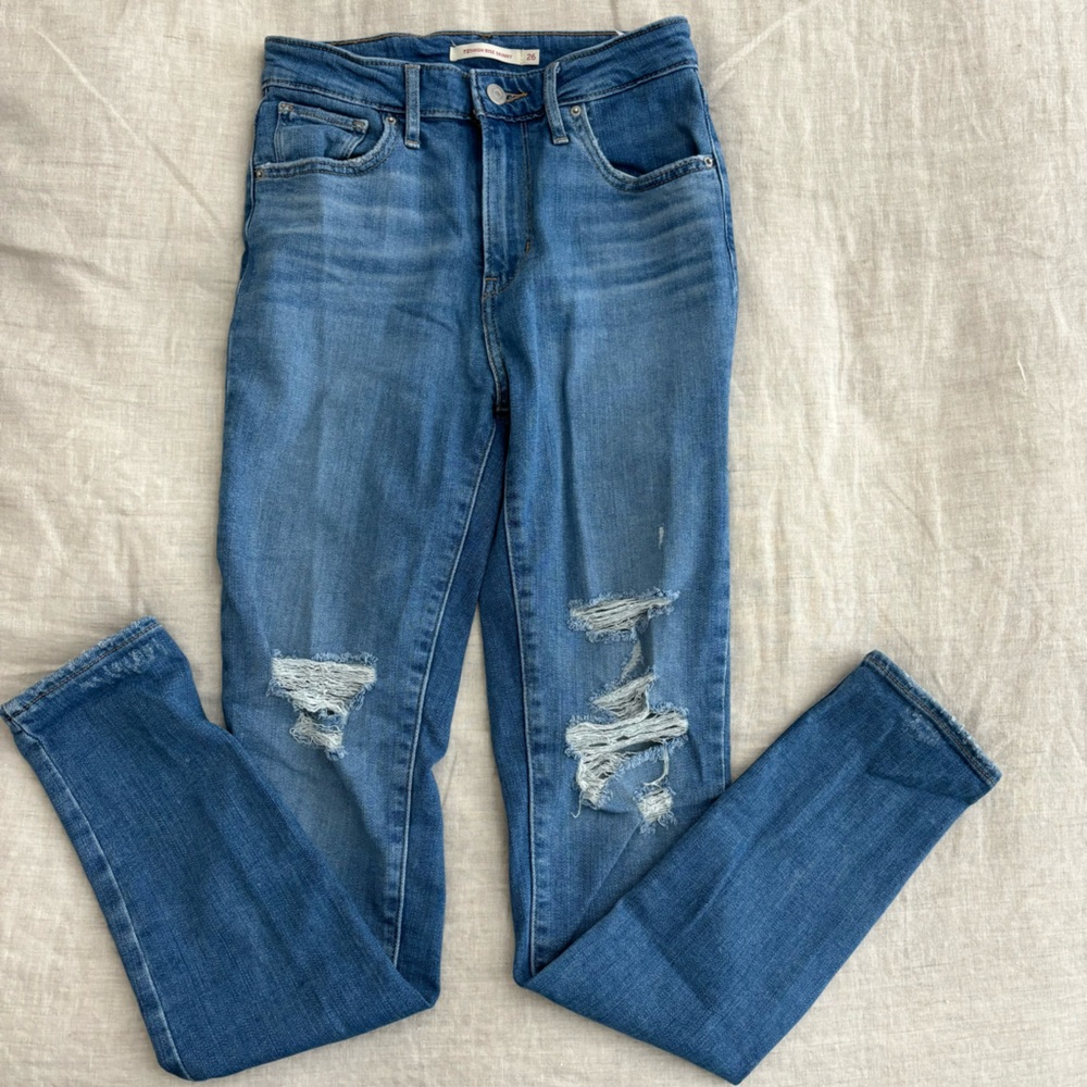 Levi’s Women’s 721 High Rise Skinny Size 26
